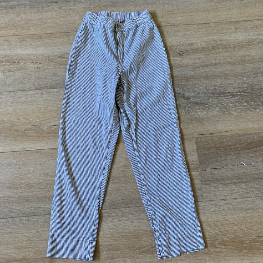 Brandy Melville stripped dress pants size small